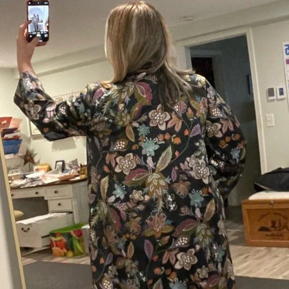 Johnny Was NWT Black Floral Cape - Picture 6 of 13